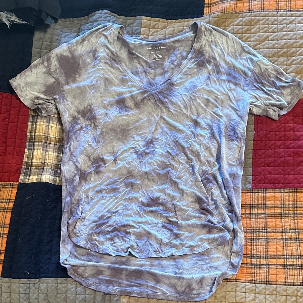 American Eagle Outfitters Blue-Gray Tie-Dye Tee